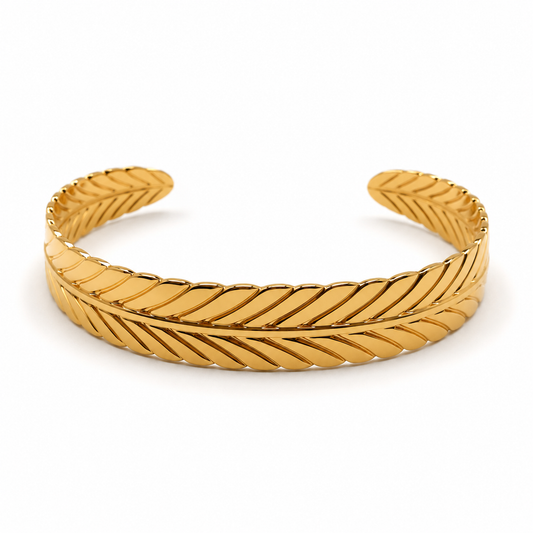 Gold Feather Cuff & Ring Set — Nature-Inspired Statement Duo
